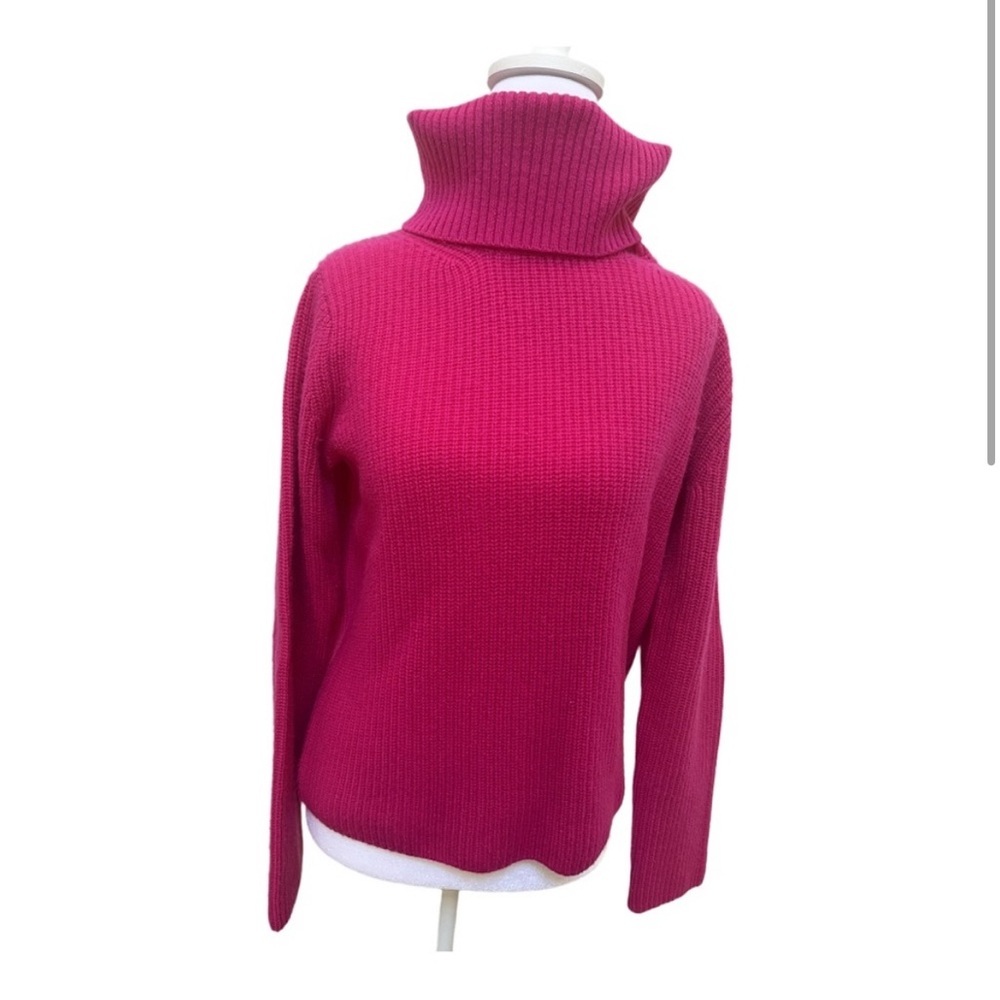 Banana Republic Cashmere Chiara Fuchsia Turtleneck Sweater M